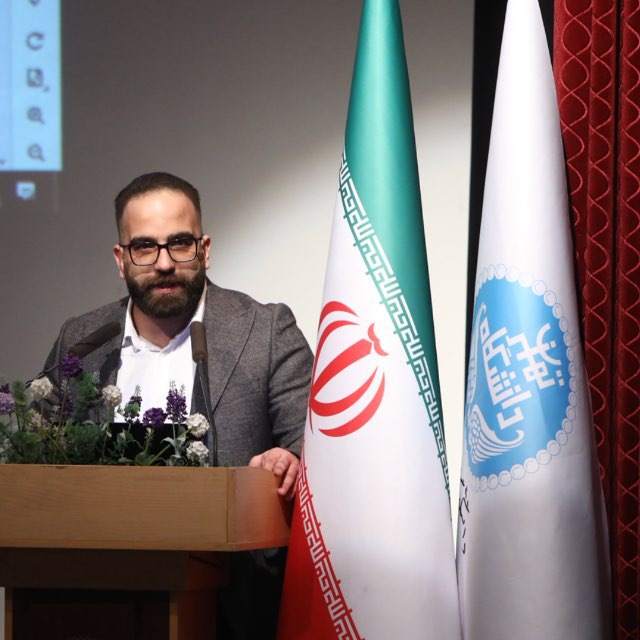 سپهر بیات بنیانگذار هوشکس